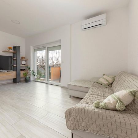 Apartma Zan Apartment Smarje  Bagian luar foto
